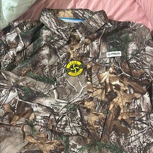 Magellan Camo long sleeve shirt